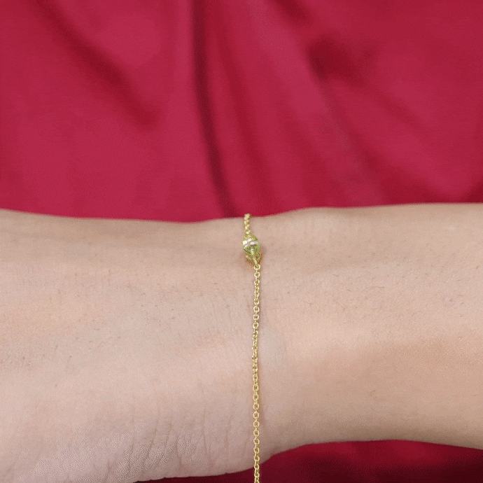 Marquise Cut Peridot Bracelet – Solitaire Green Gemstone Chain With 0.74 Carat AAA Quality