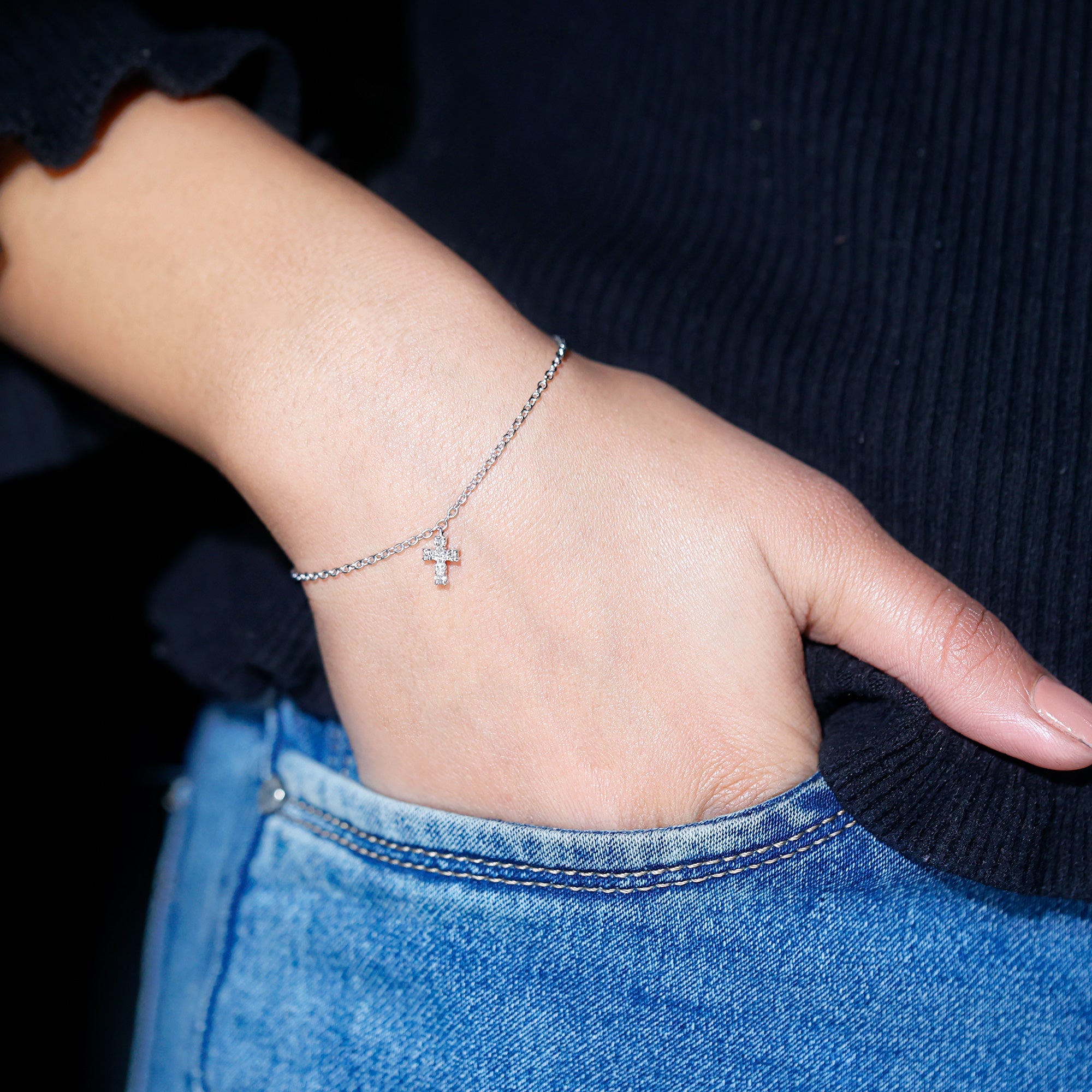 Diamond Cross Bracelet - Elegant Chain Bracelet With Round Brilliant Diamond Charm