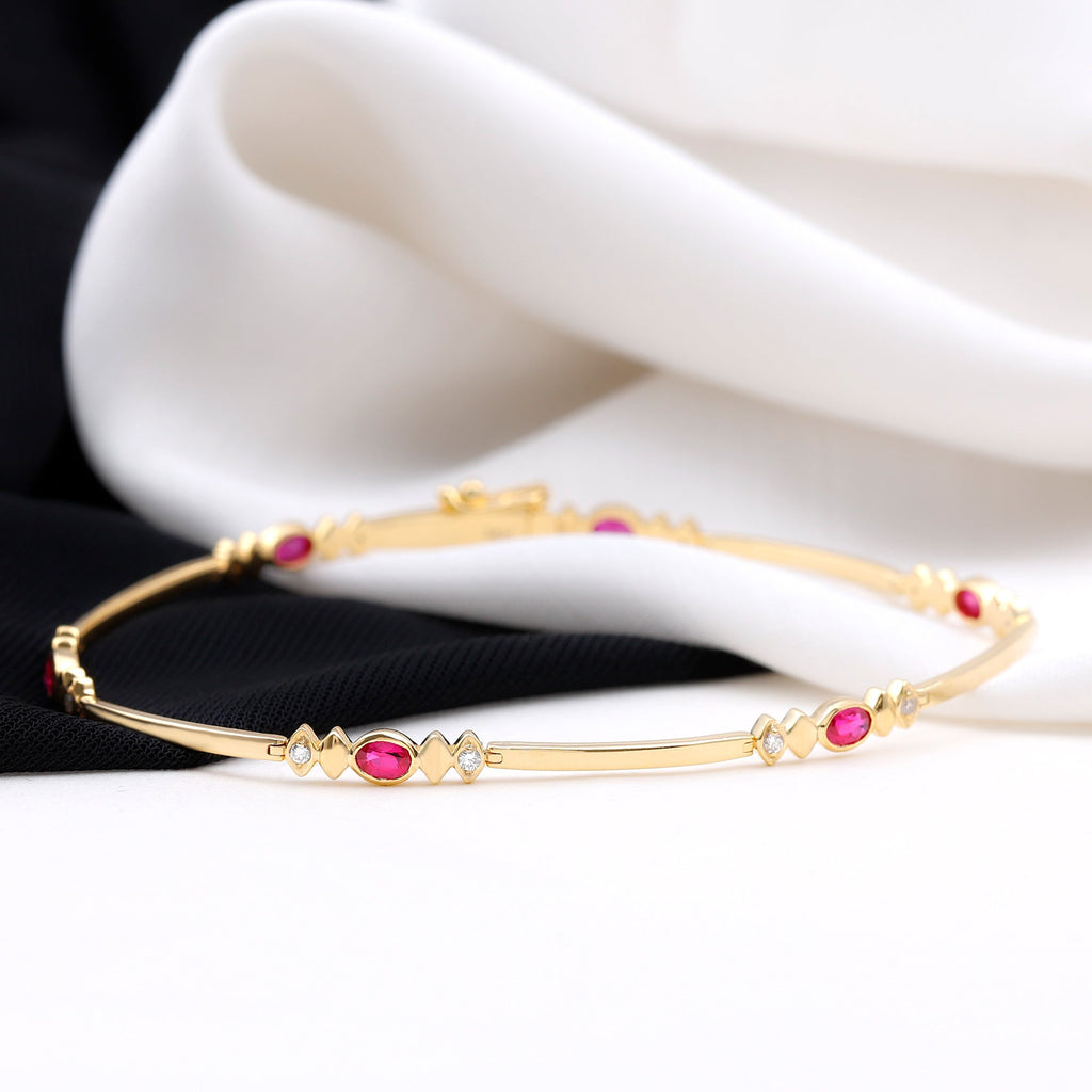 Lab Grown Ruby Bracelet – Oval Ruby & Diamond Link Tennis With Box Clasp