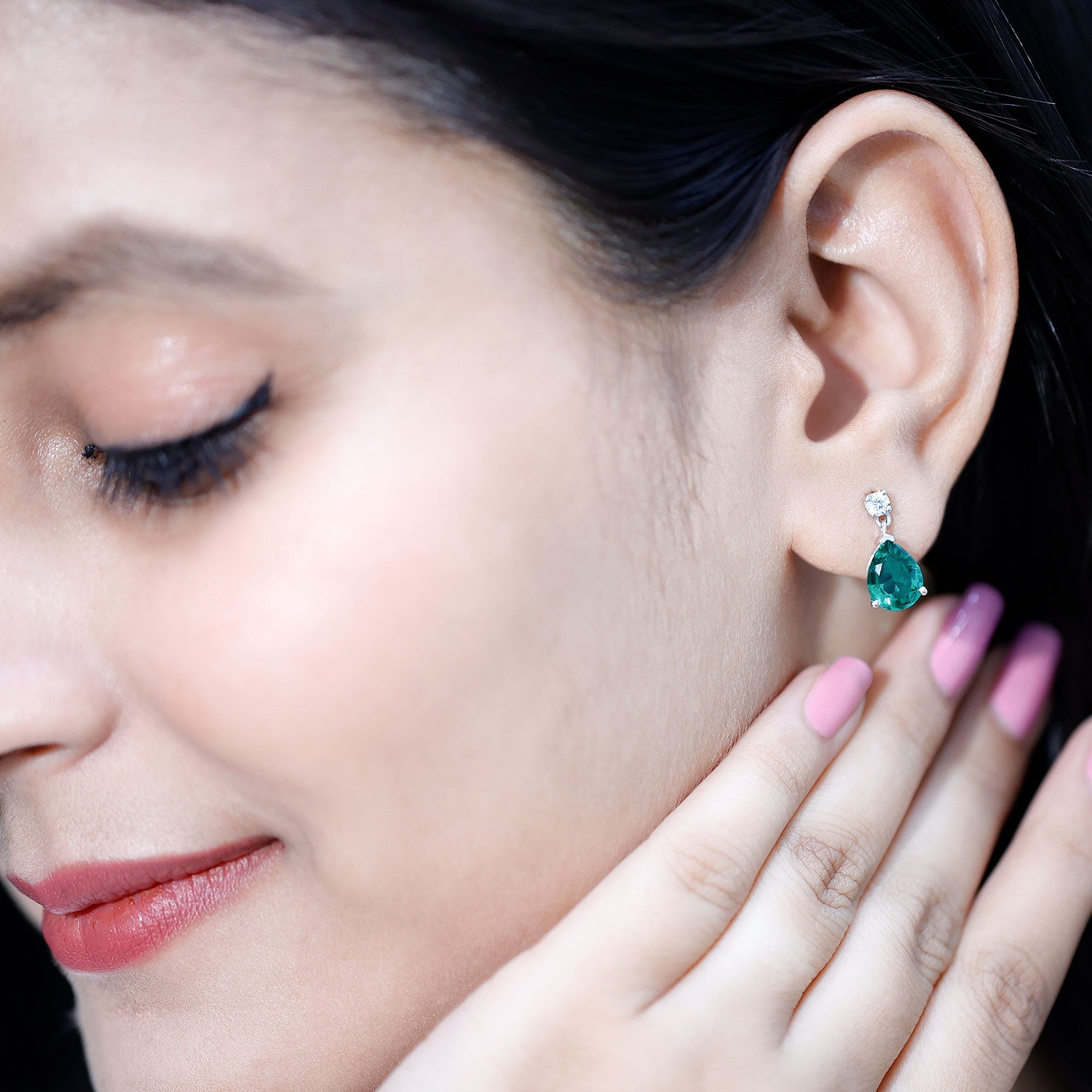 Pear Cut Emerald Earrings – Lab Created Emerald & Diamond Teardrop Jewelry