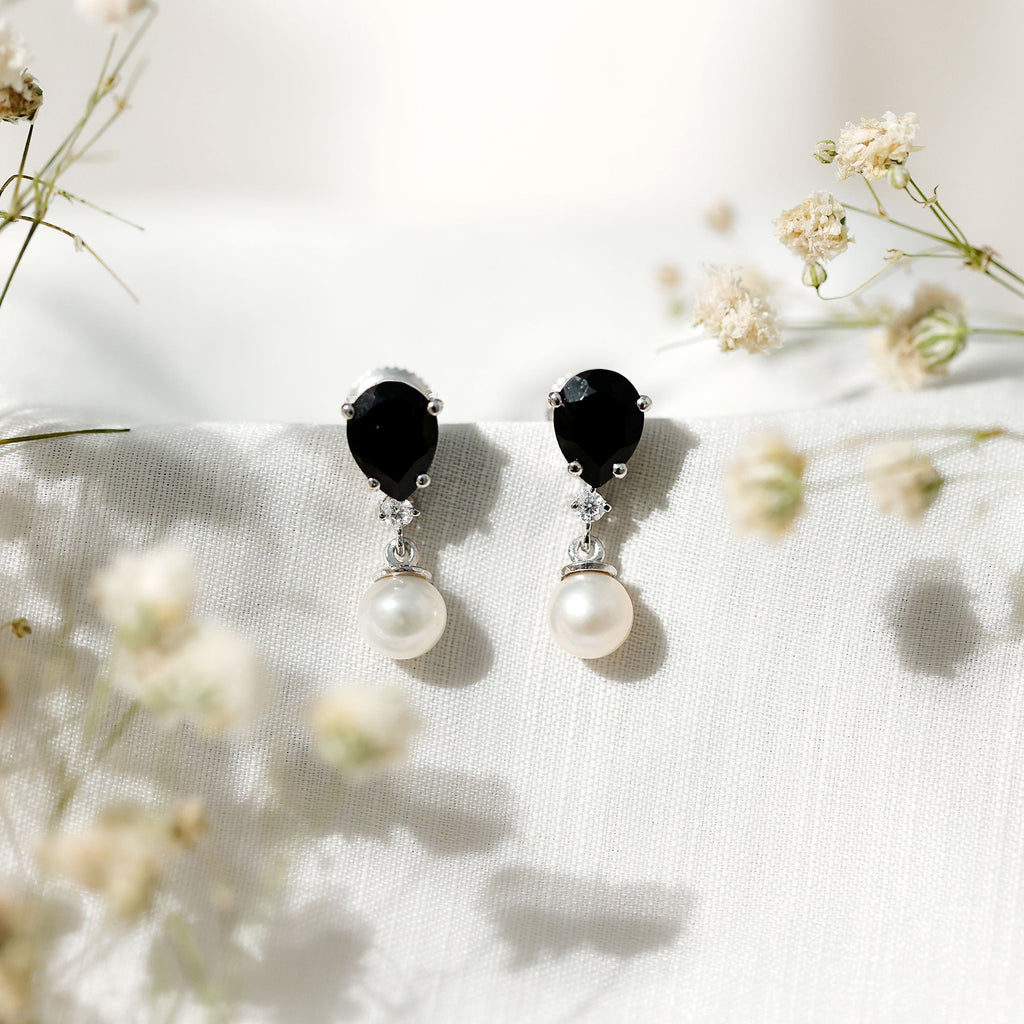 6 Carat Freshwater Pearl Drop Earrings with Black Onyx