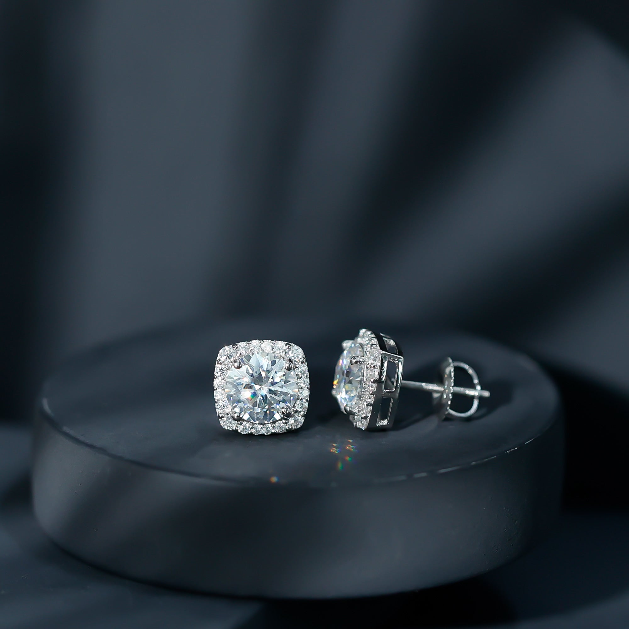 Lab Grown Diamond Earrings – 7 MM Round Cut Halo Studs With Screw Back Design