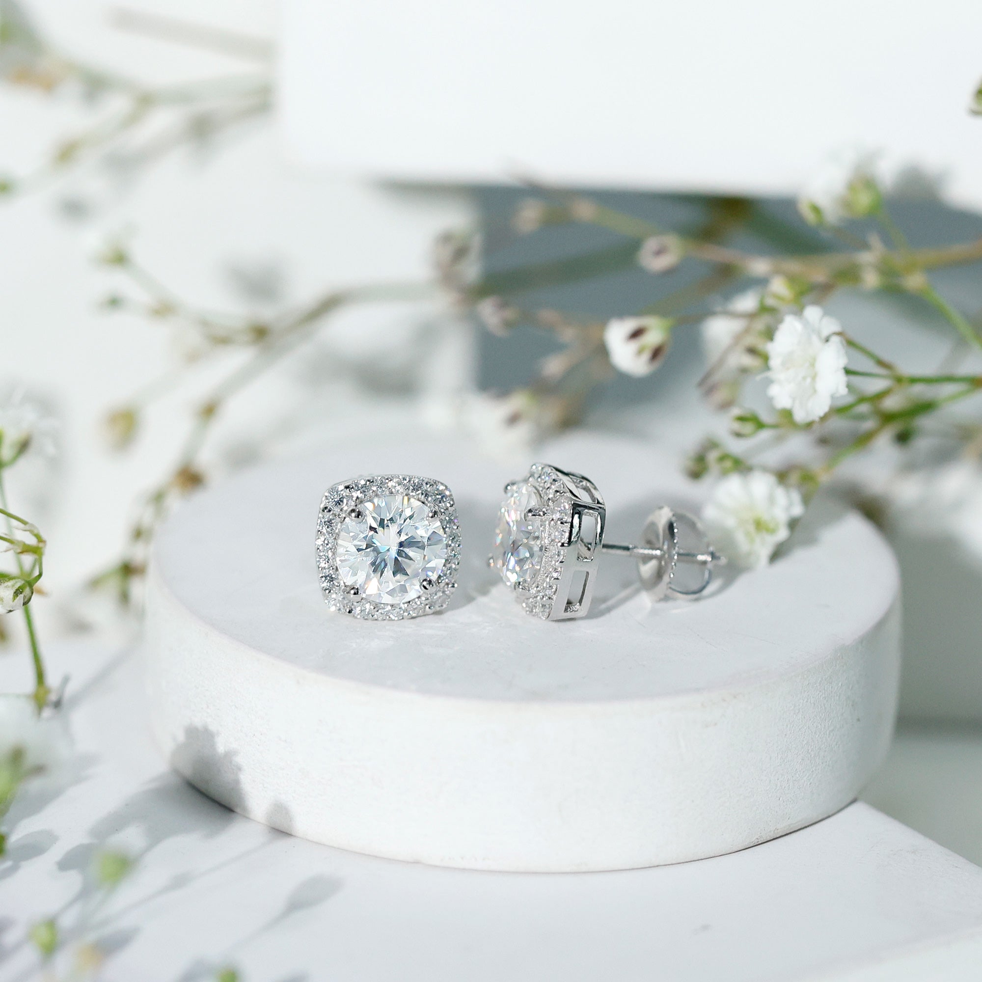 Lab Grown Diamond Earrings – 7 MM Round Cut Halo Studs With Screw Back Design