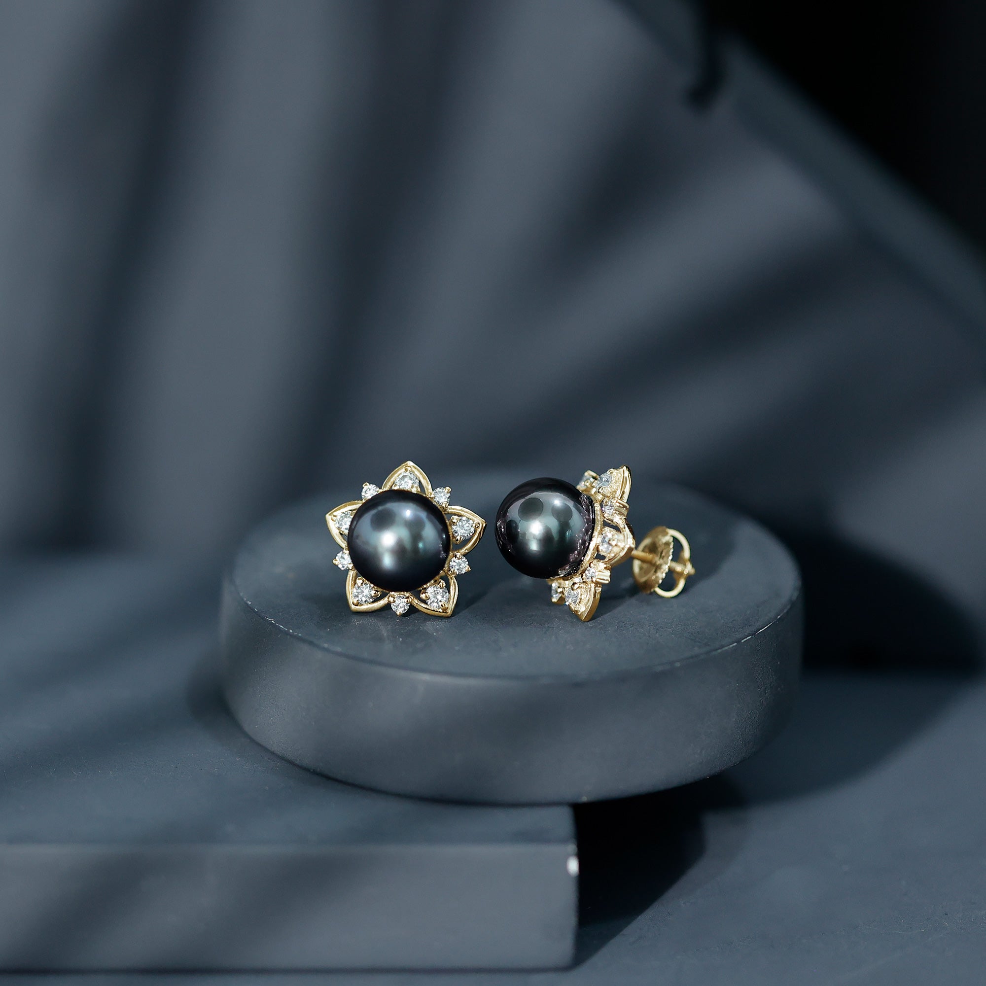 Tahitian Pearl Earrings – Black Pearl Studs with Diamond Flower Design, 8mm