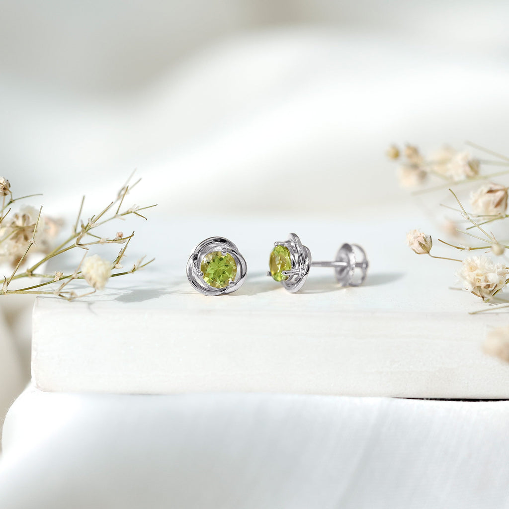 Peridot Stud Earrings – AAA Quality Round Cut Green Gemstone With Swirl Design