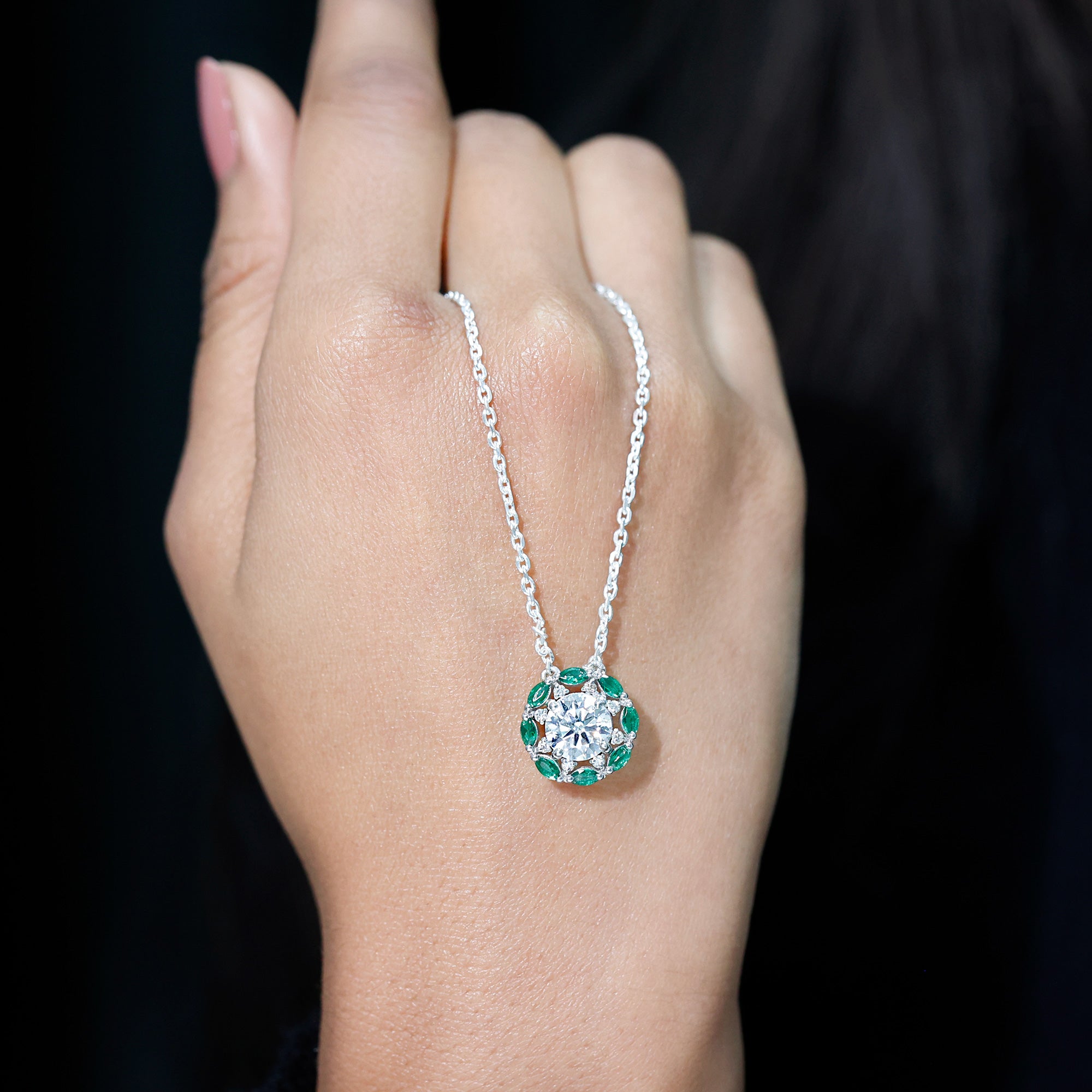 2 Carat Lab Grown Diamond Bridal Necklace With Emerald