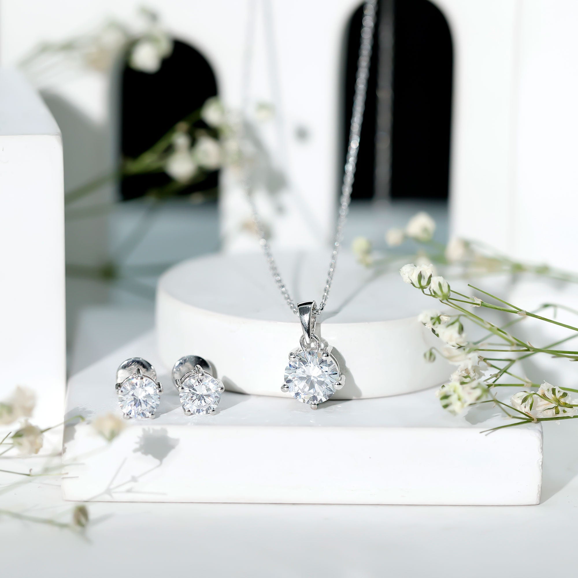 Certified 3.9 Carat Round Cubic Zirconia Solitaire Necklace and Earrings Set