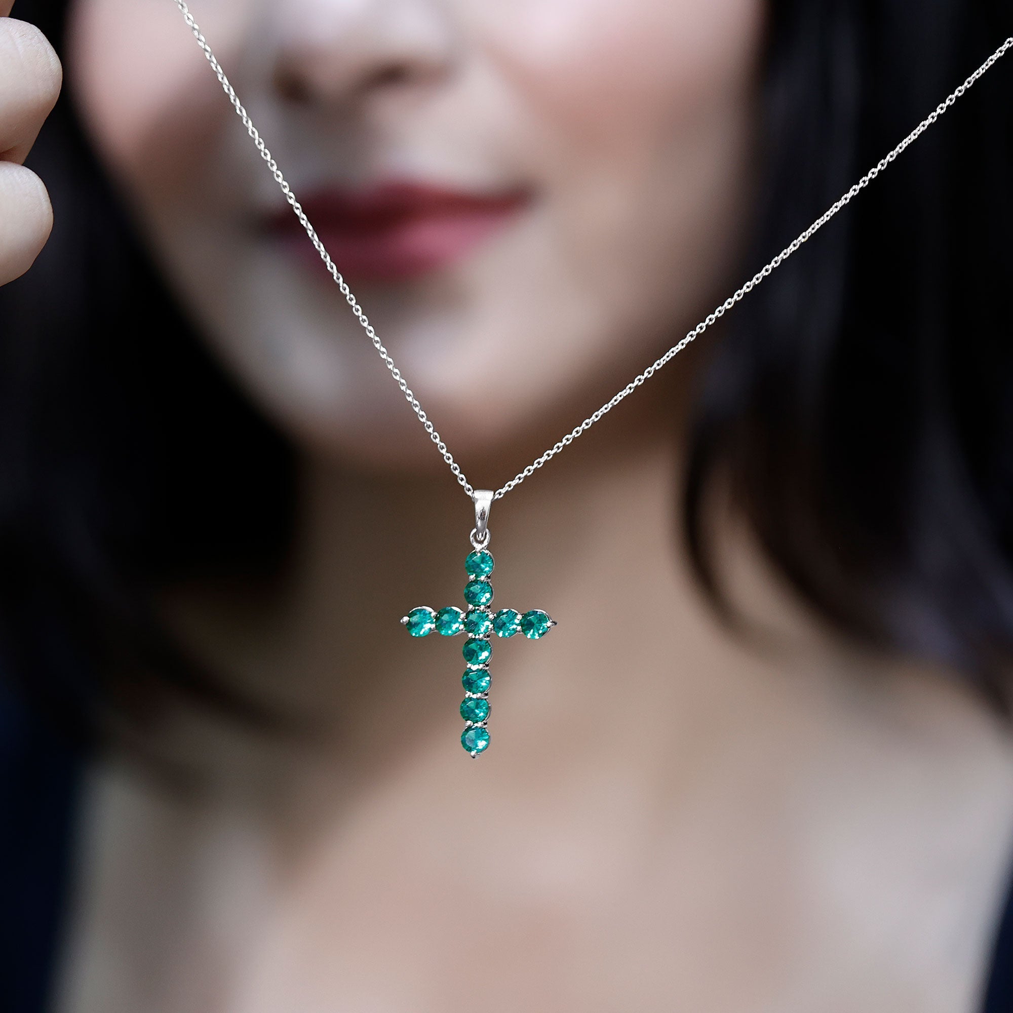 Lab Grown Emerald Necklace – Christian Cross Pendant With Cable Chain