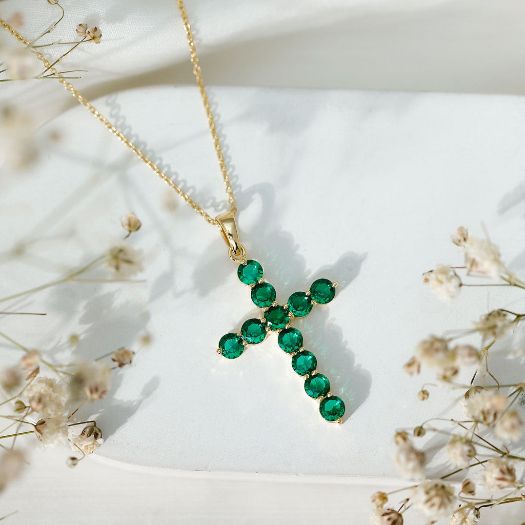 Lab Grown Emerald Necklace – Christian Cross Pendant With Cable Chain