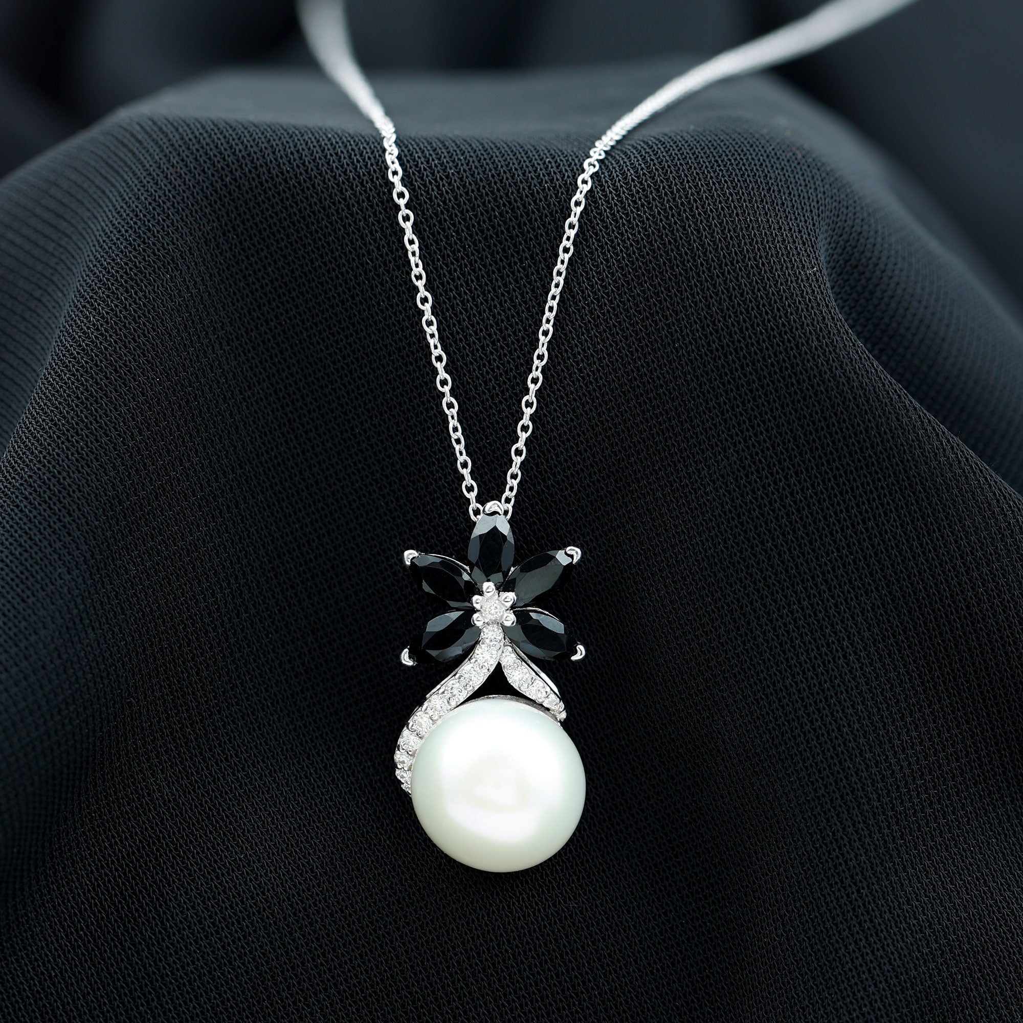 Natural Freshwater Pearl Designer Necklace with Black Onyx