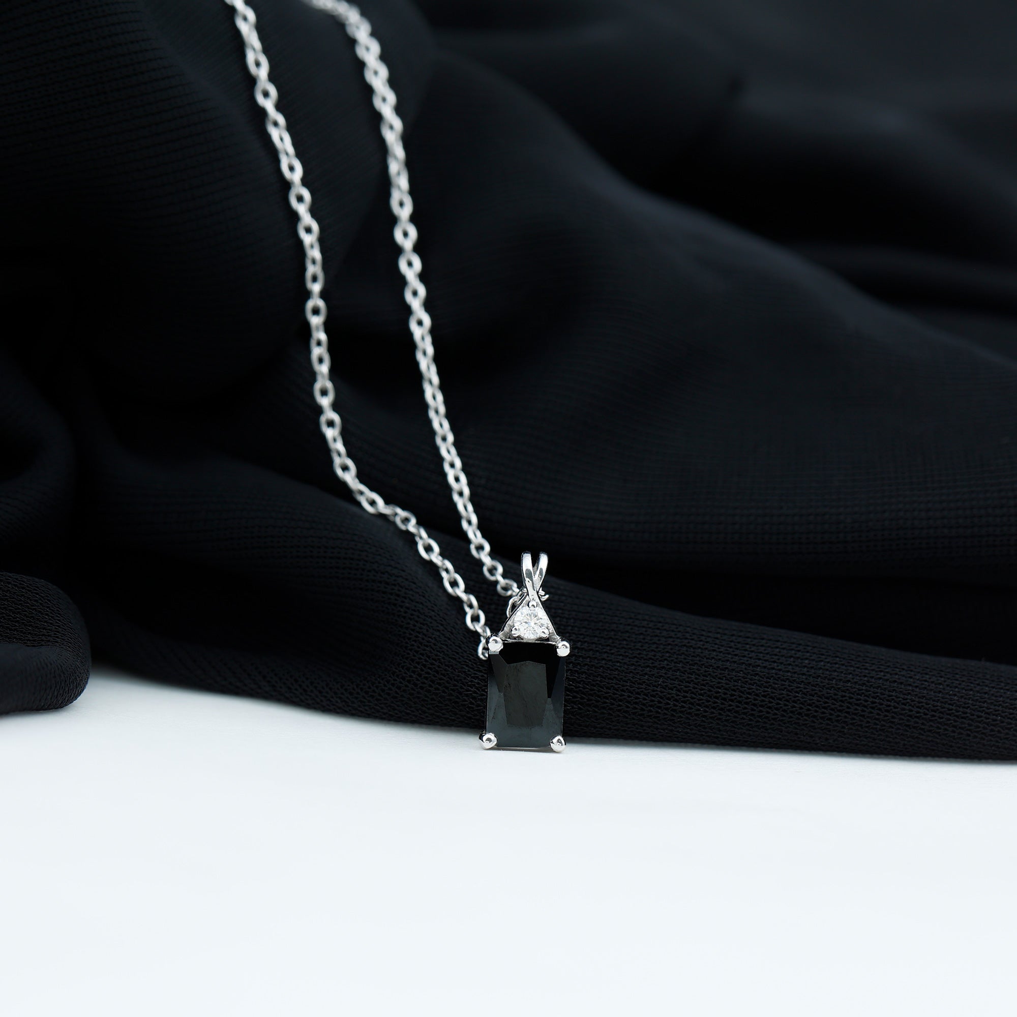Natural 1.8 Carat Black Onyx Emerald Cut Necklace With Chain