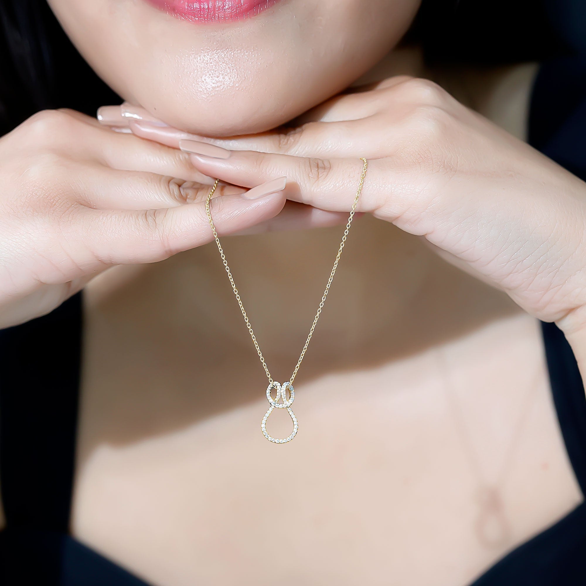 Moissanite Infinity Necklace – Twisted Pendant With Pave Set Stones Sparkling Design
