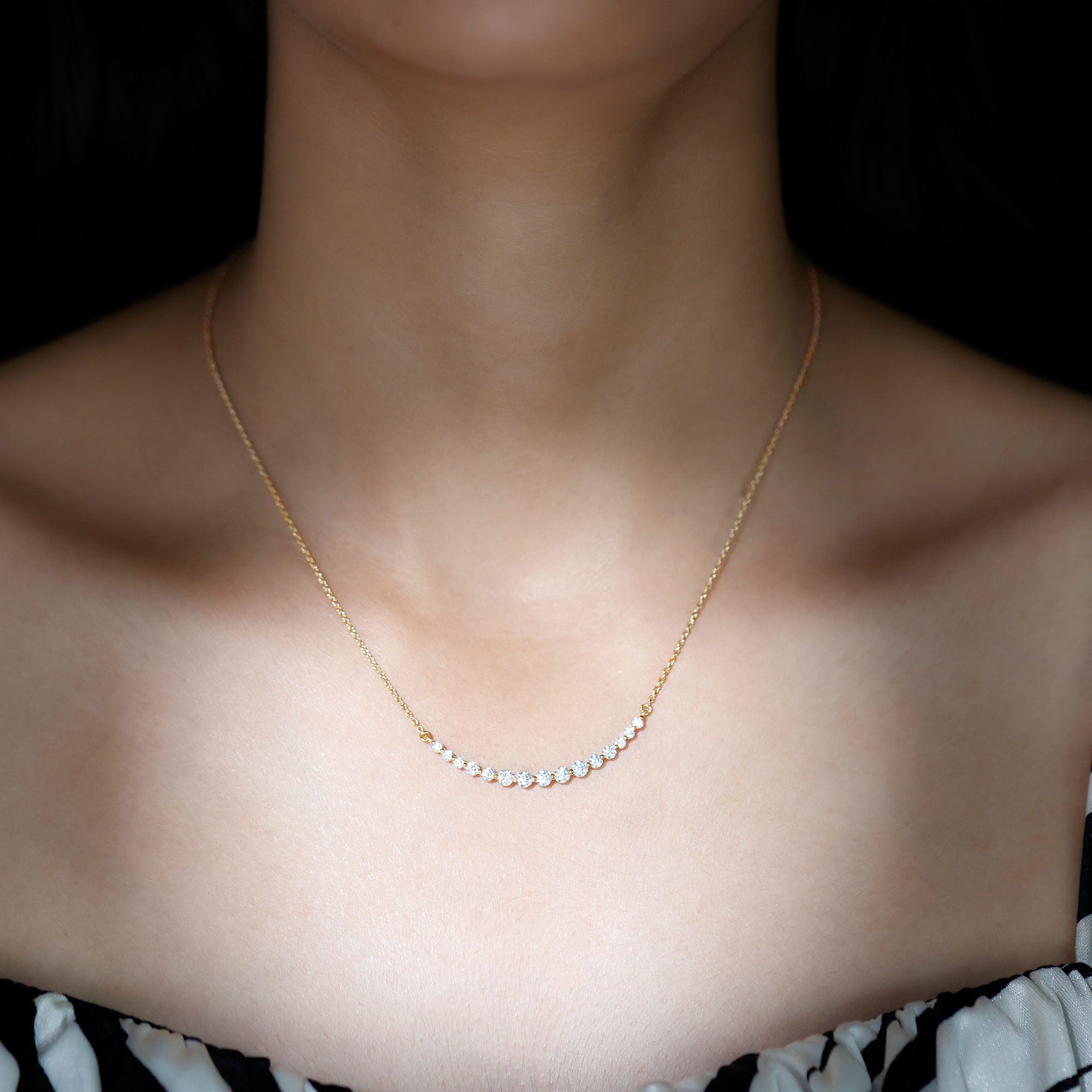Moissanite Curved Bar Necklace – Elegant Horizontal Pendant with Round Cut Stones