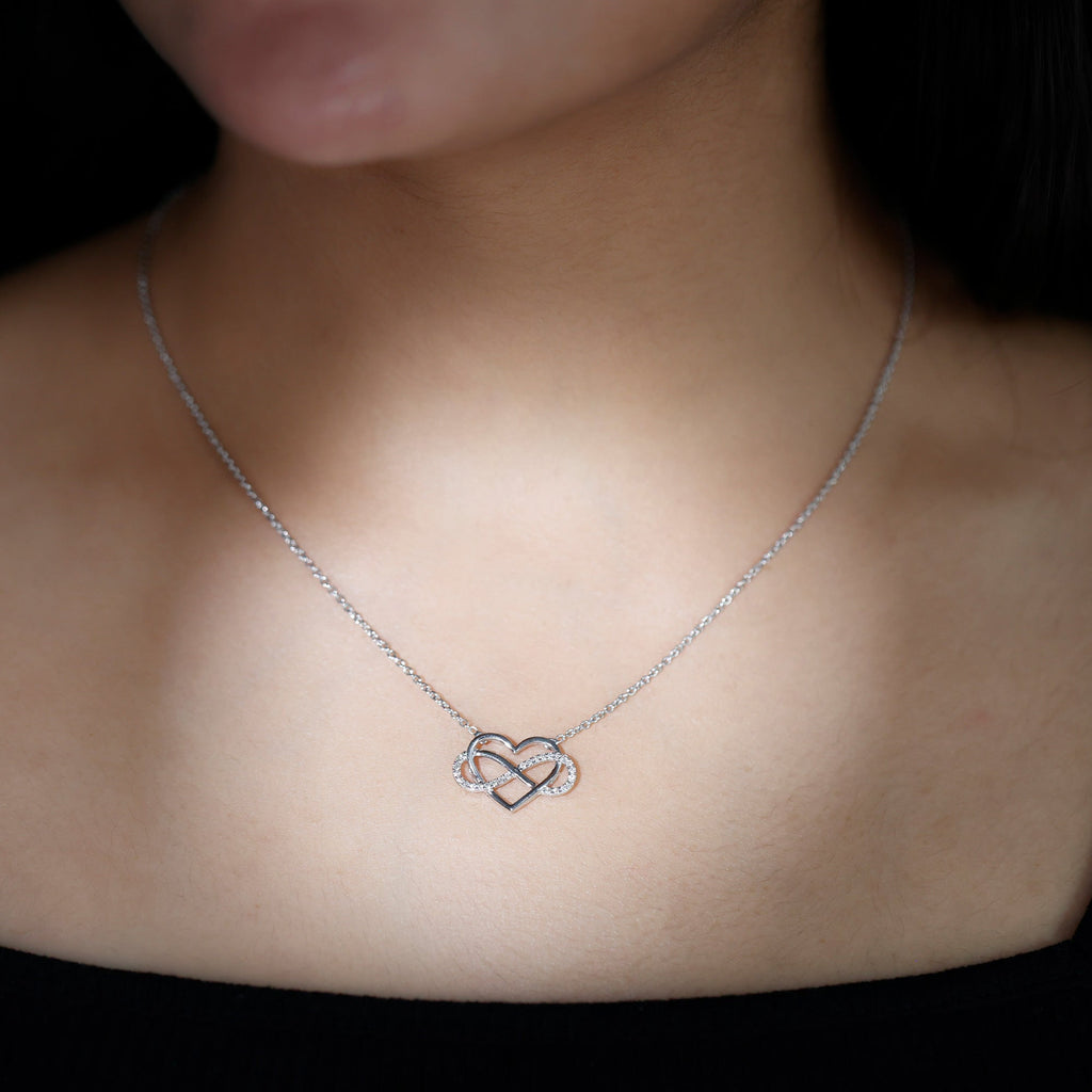 Diamond Infinity Heart Necklace – Sparkling Pave Setting Fine Jewelry Gift