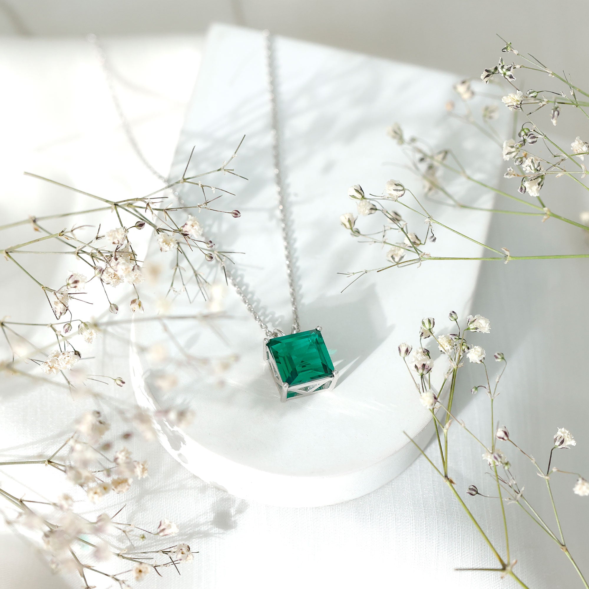 Emerald Solitaire Necklace – Lab Created 5 Carat Princess Cut Pendant With Basket Setting
