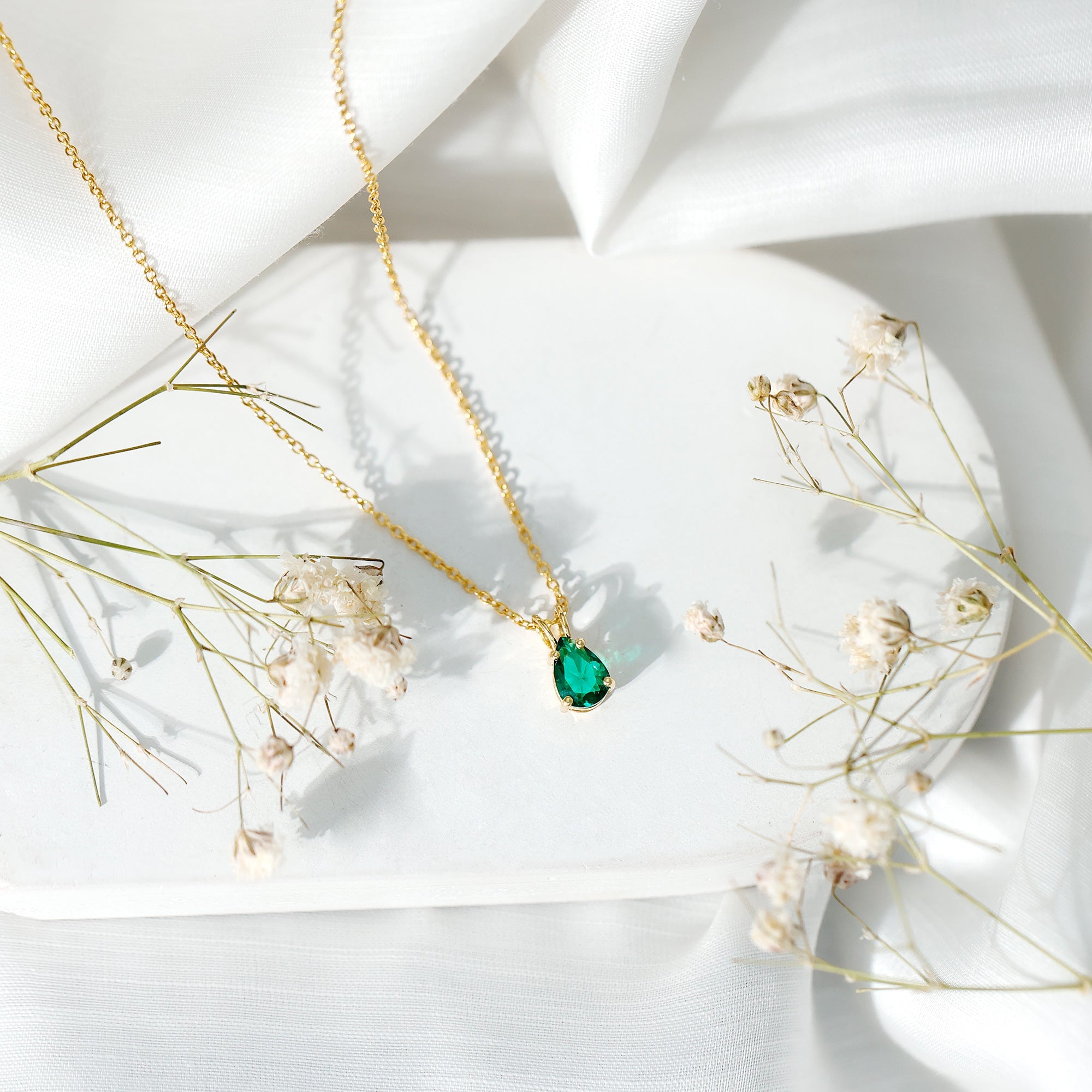 Lab Created Emerald Necklace – 0.7 Carat Pear Shaped Teardrop Pendant With Prong Setting