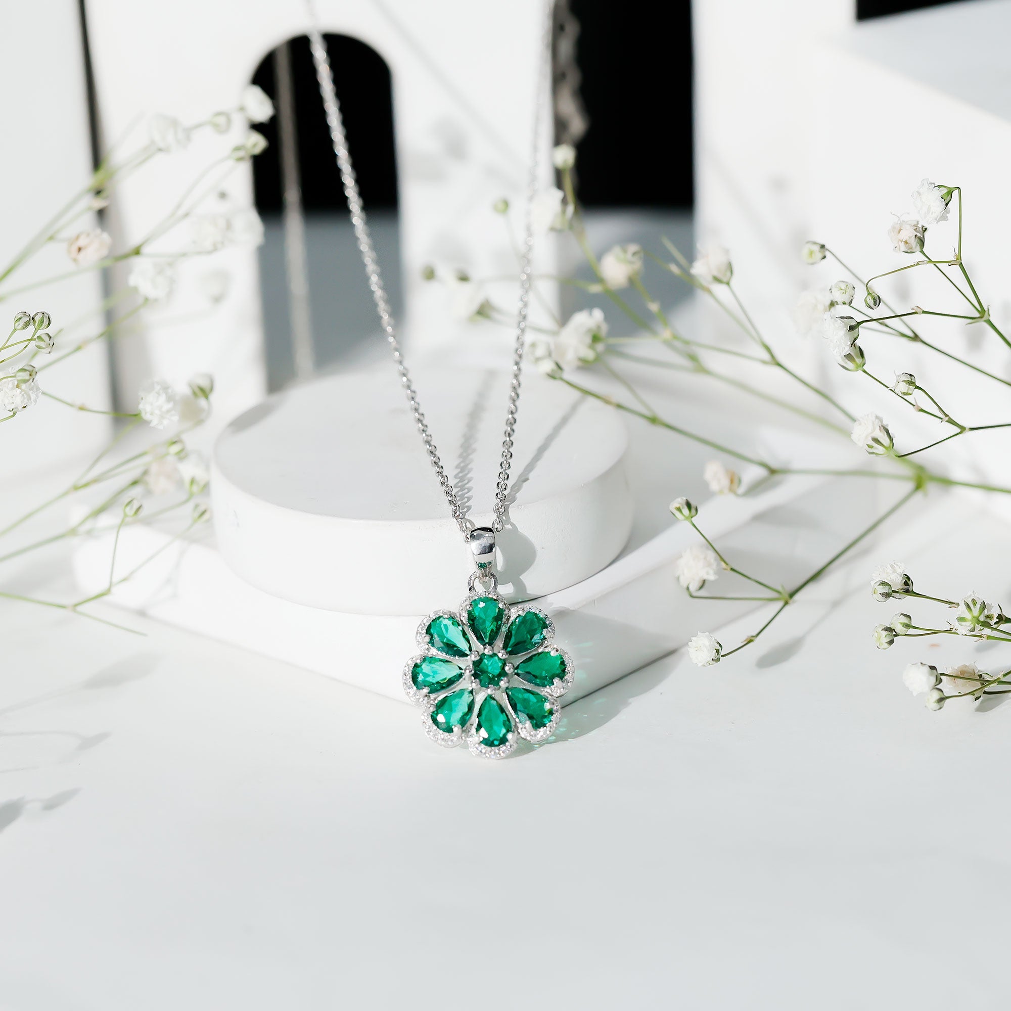 Lab Grown Emerald Necklace – Floral Pendant Chain with Moissanite Halo Sparkle