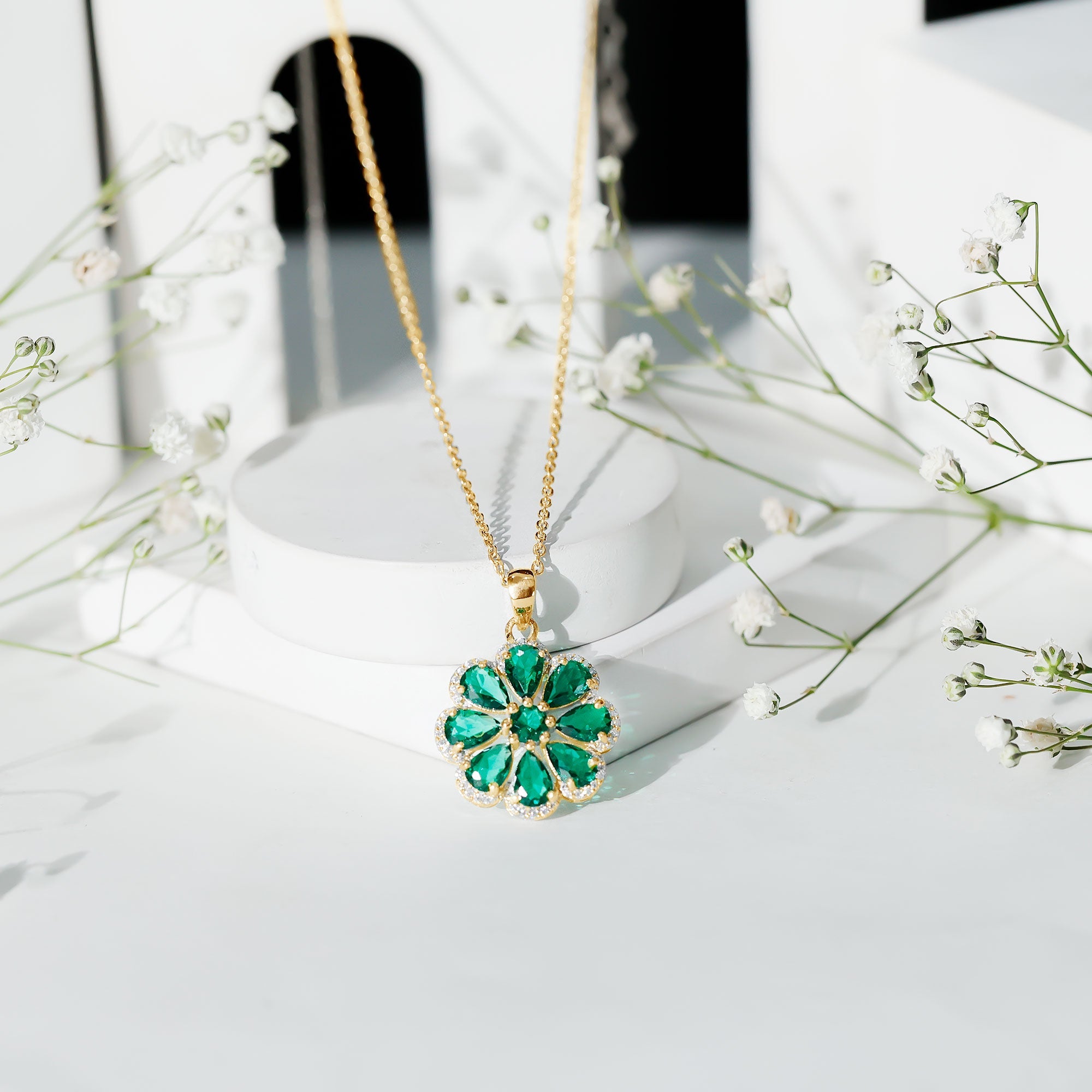 Lab Grown Emerald Necklace – Floral Pendant Chain with Moissanite Halo Sparkle