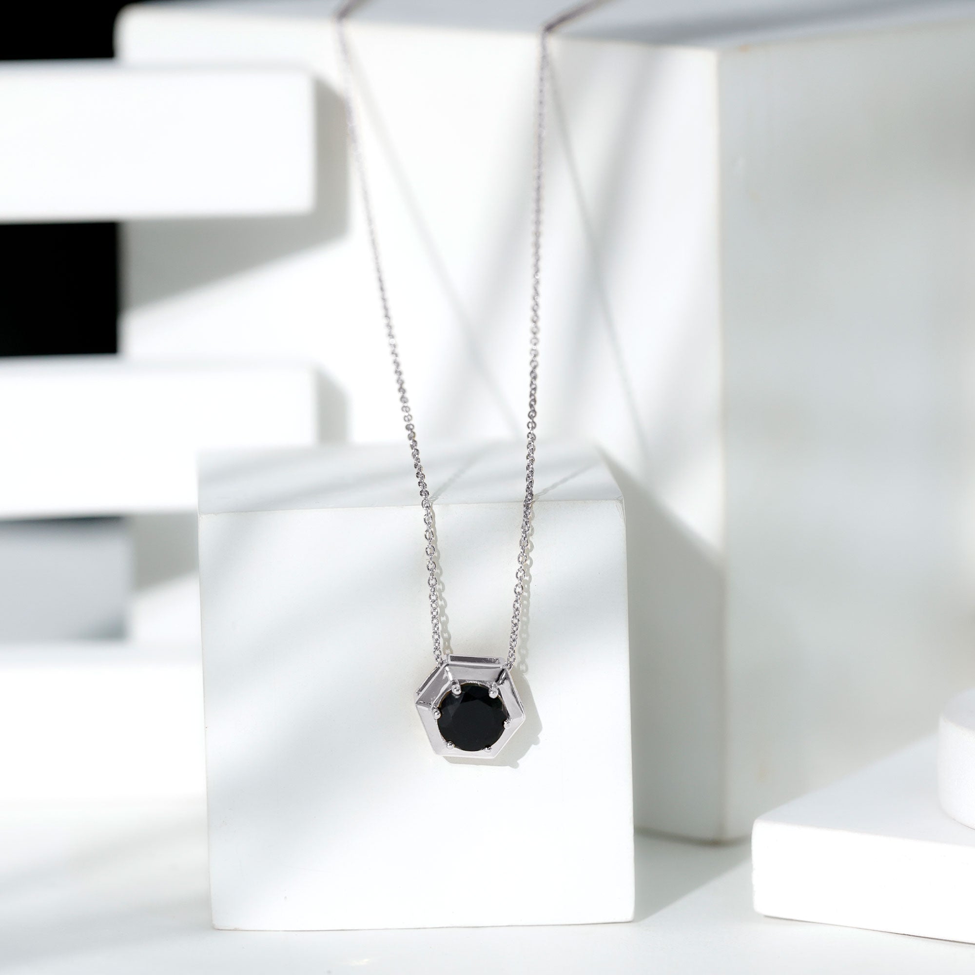2 Carat Natural Black Onyx Solitaire Hexagon Pendant Necklace