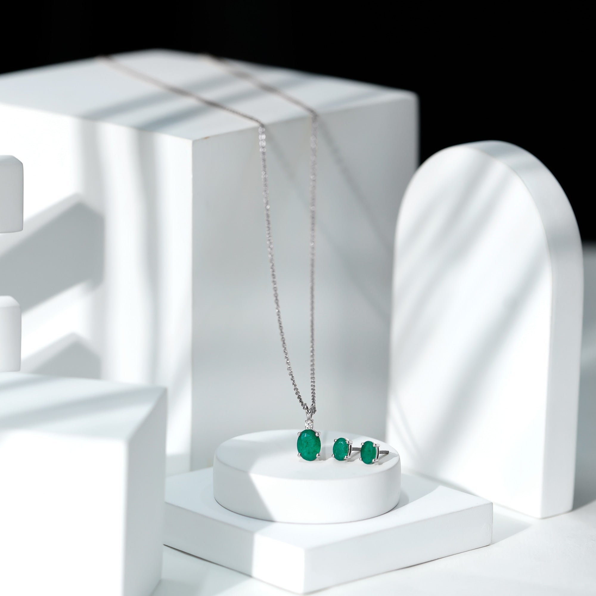 Emerald Pendant Set – Solitaire Oval Necklace with Lab Grown Diamond Earrings