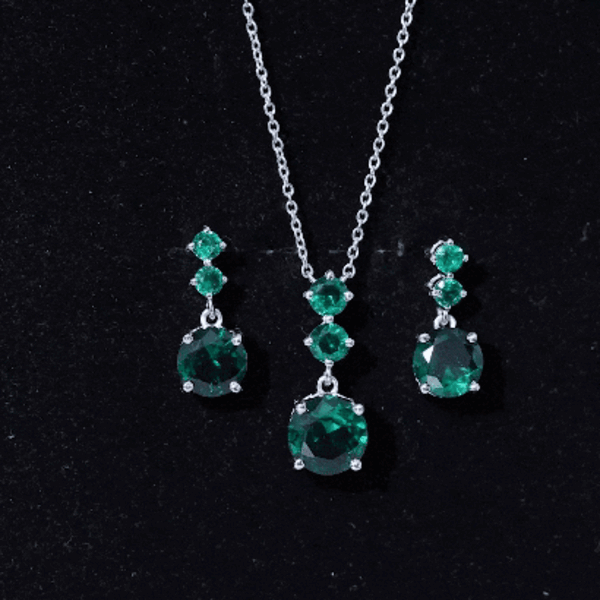 Lab Created Emerald Necklace – AAA Quality Green Stone Jewelry Set | Dangle Earrings