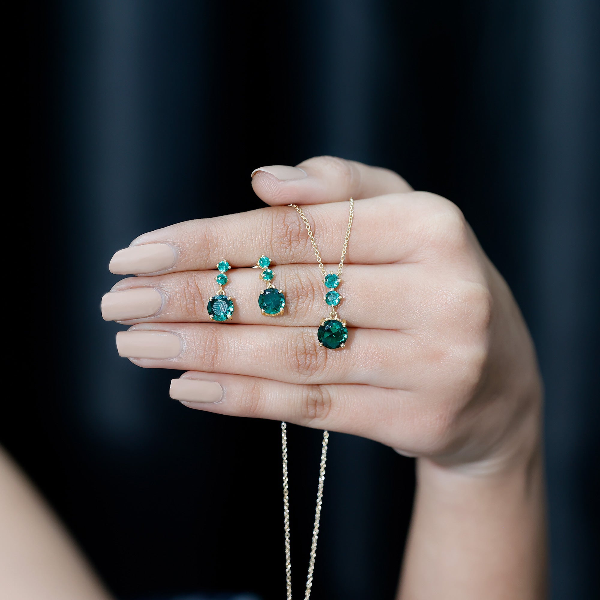 Lab Created Emerald Necklace – AAA Quality Green Stone Jewelry Set | Dangle Earrings