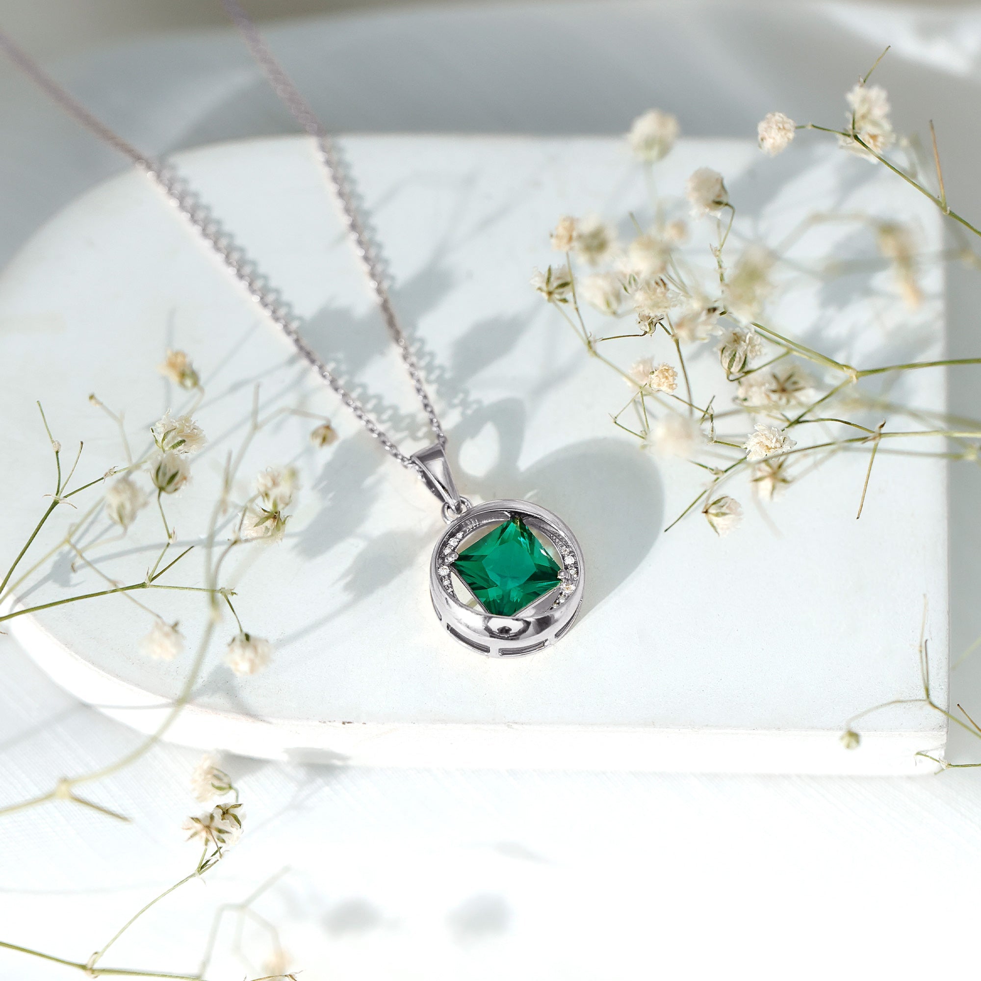 Emerald Princess Cut Pendant – Lab Created Emerald Necklace with Diamond Sparkle