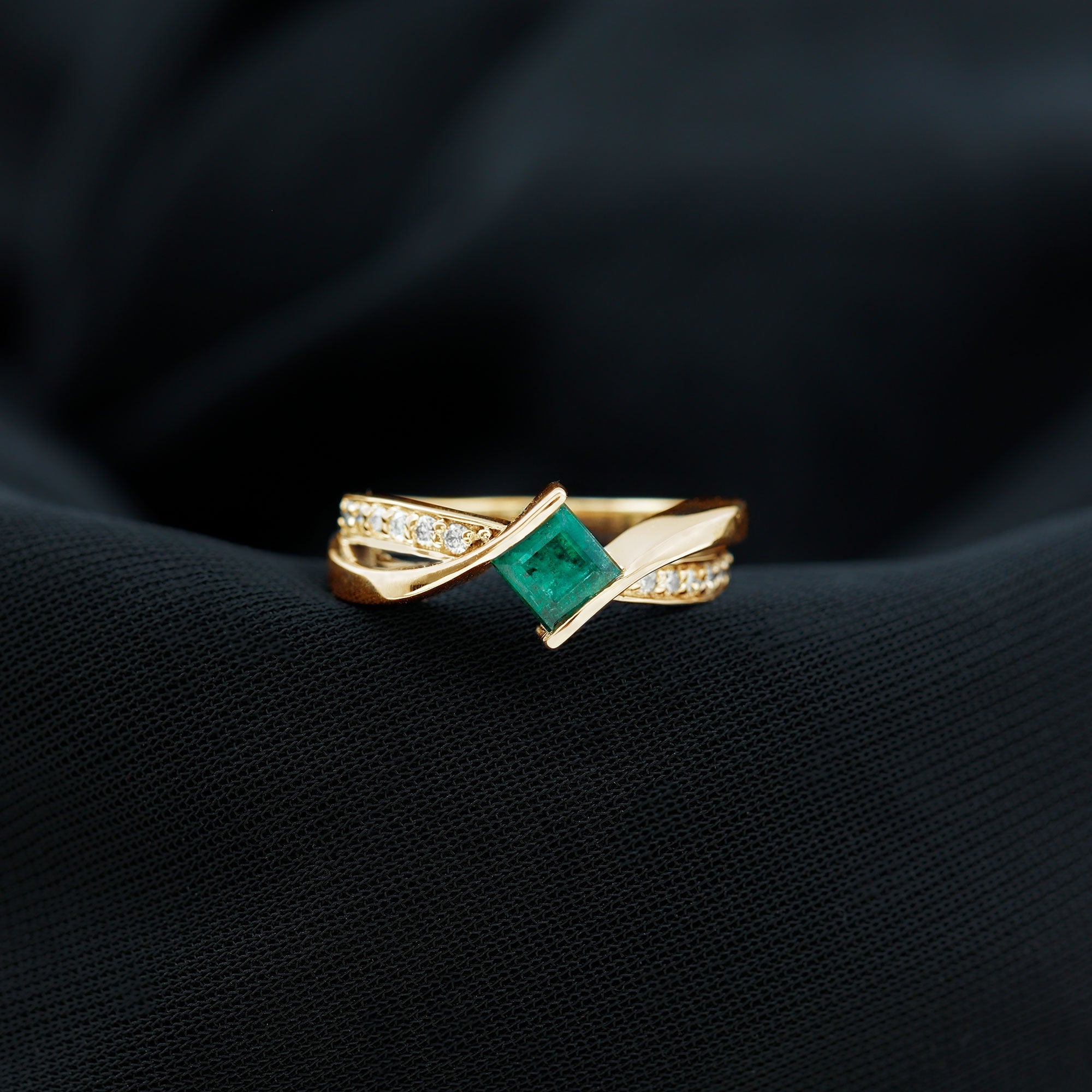 Princess Cut Emerald Ring - Lab Grown Infinity Promise Ring With Diamonds