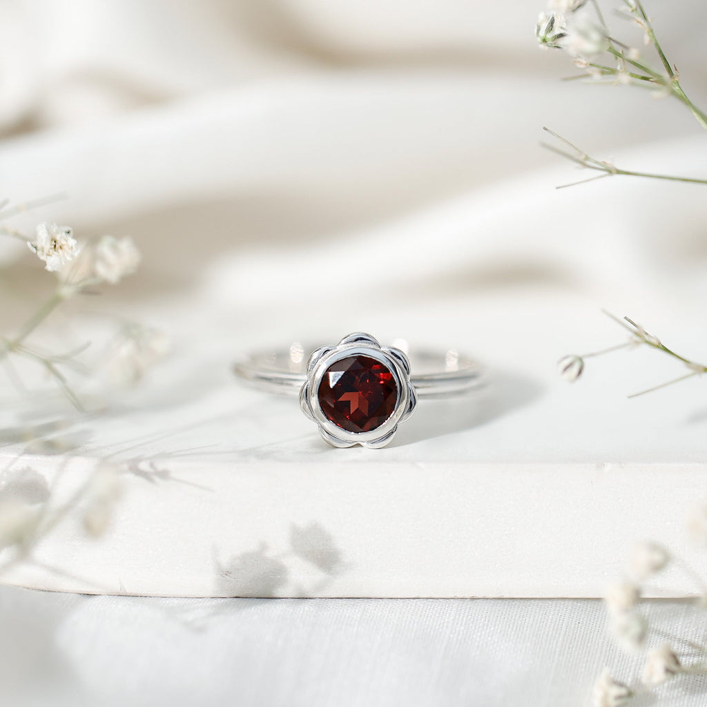 Garnet Engagement Ring – 1.7 Carat Round Cut Bezel Setting Floral Design