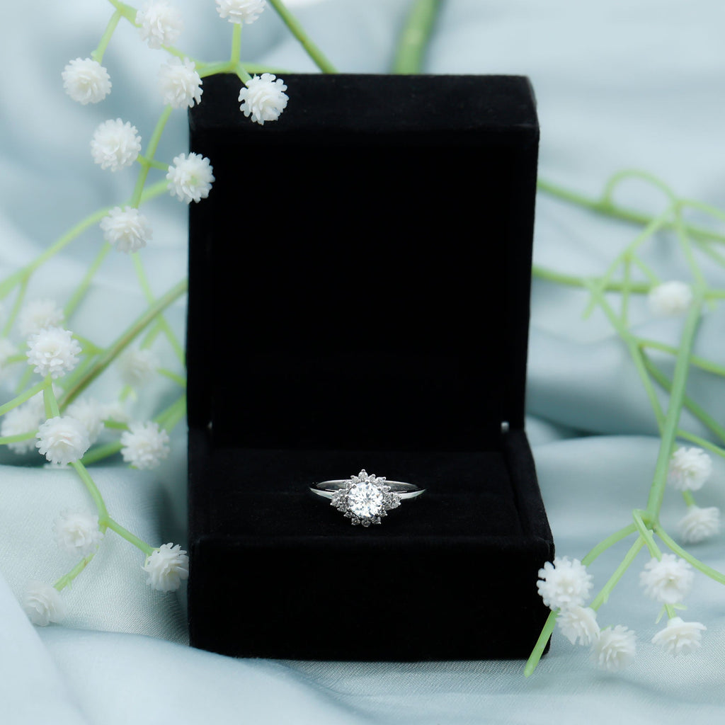 0.9 Carat Certified Lab Grown Diamond Halo Engagement Ring
