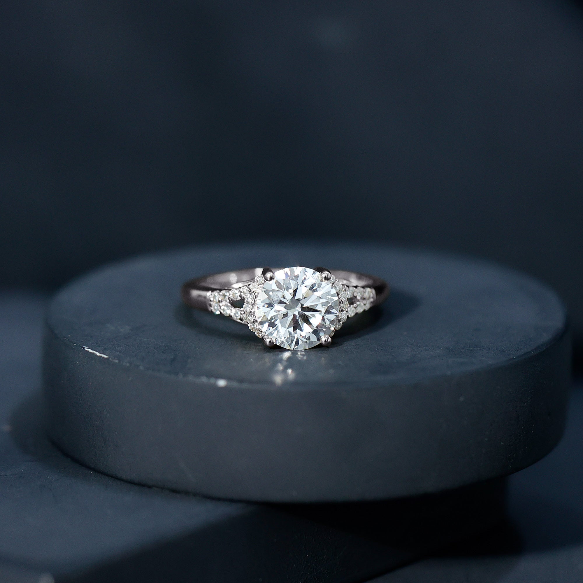 Certified 2 Carat Lab Grown Diamond Solitaire Engagement Ring for Her