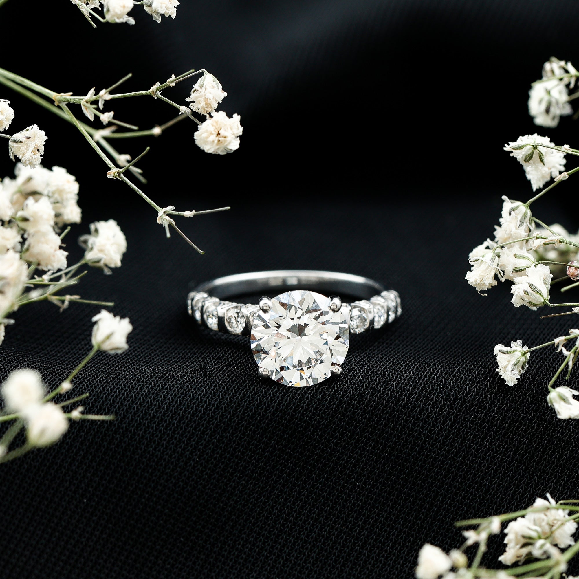 3 Carat Lab Diamond Ring - Round Cut Engagement Ring with IGI Certified Sparkle