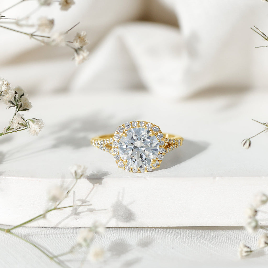 Lab Grown Diamond Ring - 3 Carat Round Cut Engagement Ring with Split Shank Band