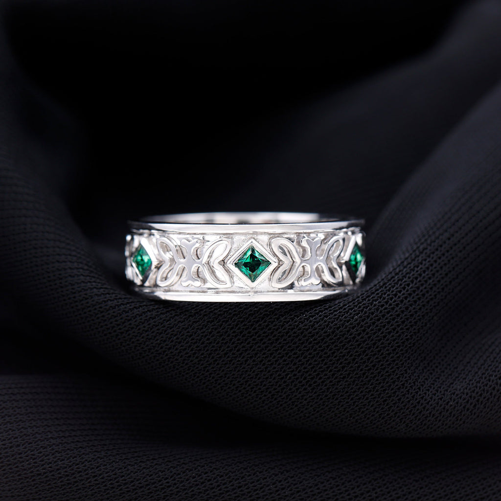 Princess Cut Emerald Ring – Vintage Inspired Wedding Anniversary Band with Bezel Setting