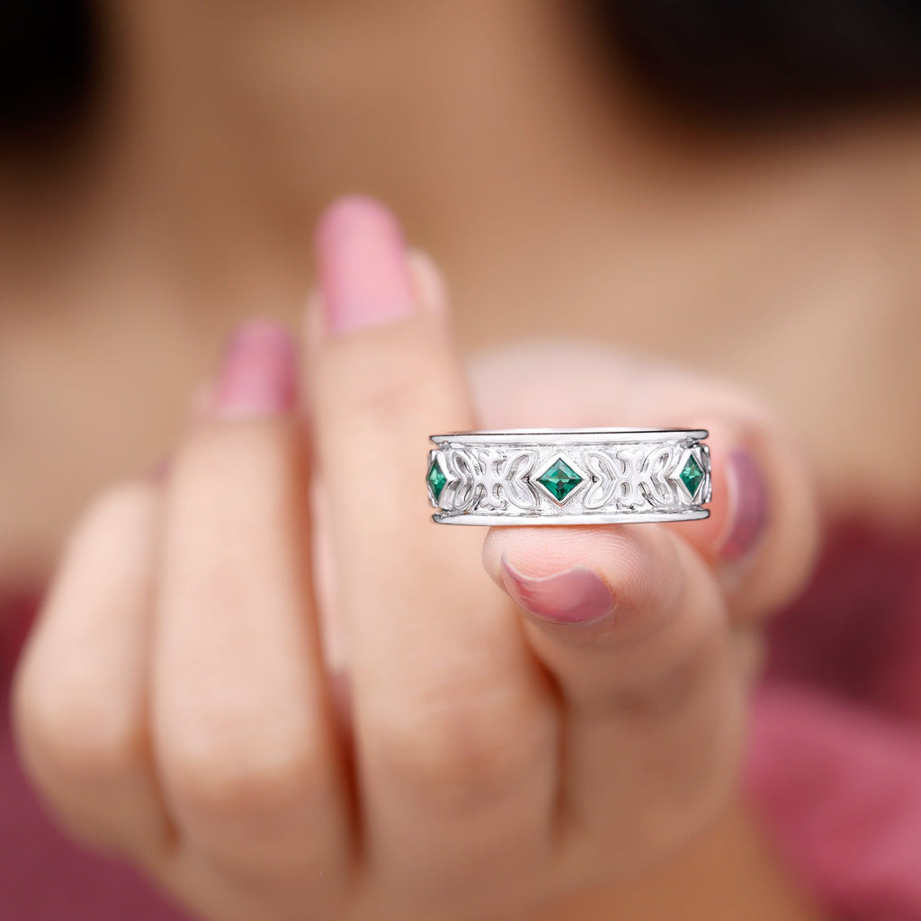 Princess Cut Emerald Ring – Vintage Inspired Wedding Anniversary Band with Bezel Setting