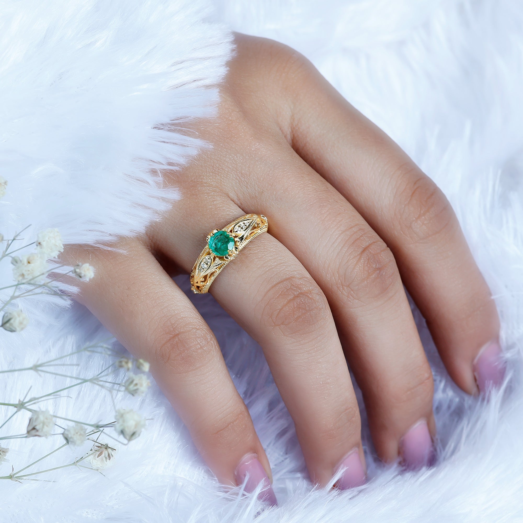 Emerald Engagement Ring – Vintage Inspired Solitaire Emerald Diamond Band