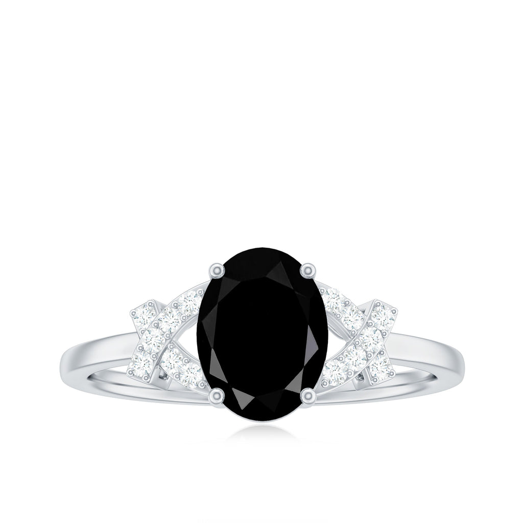 Solitaire Black Onyx Oval Engagement Ring in Split Shank