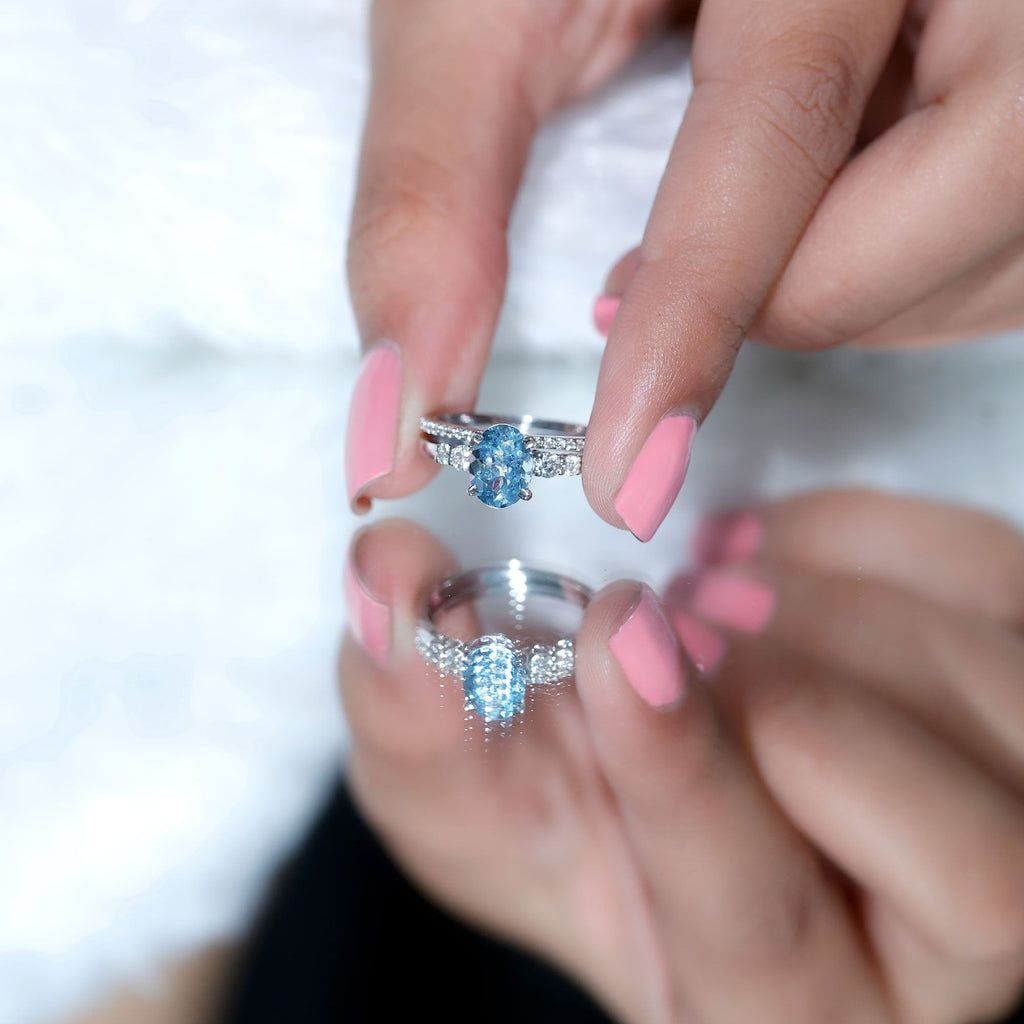 Aquamarine Wedding Ring – 1 Carat Oval Blue Gemstone With Diamond Band