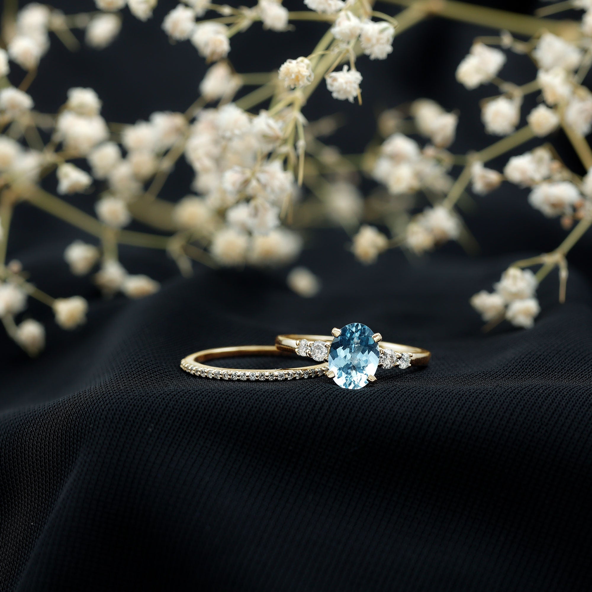 Aquamarine Wedding Ring – 1 Carat Oval Blue Gemstone With Diamond Band