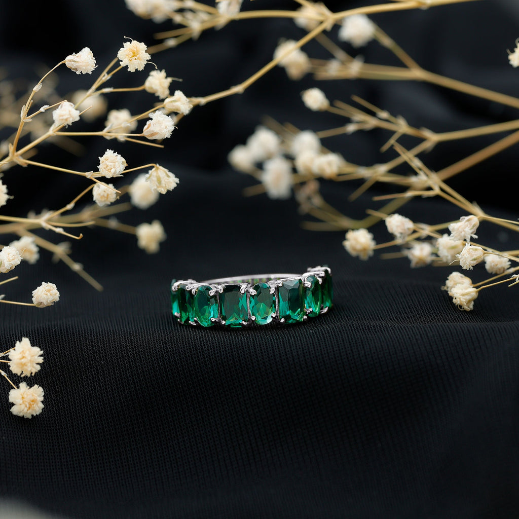 Lab Grown Emerald Band – Certified Anniversary Gemstone Ring With Elegant Prong Setting