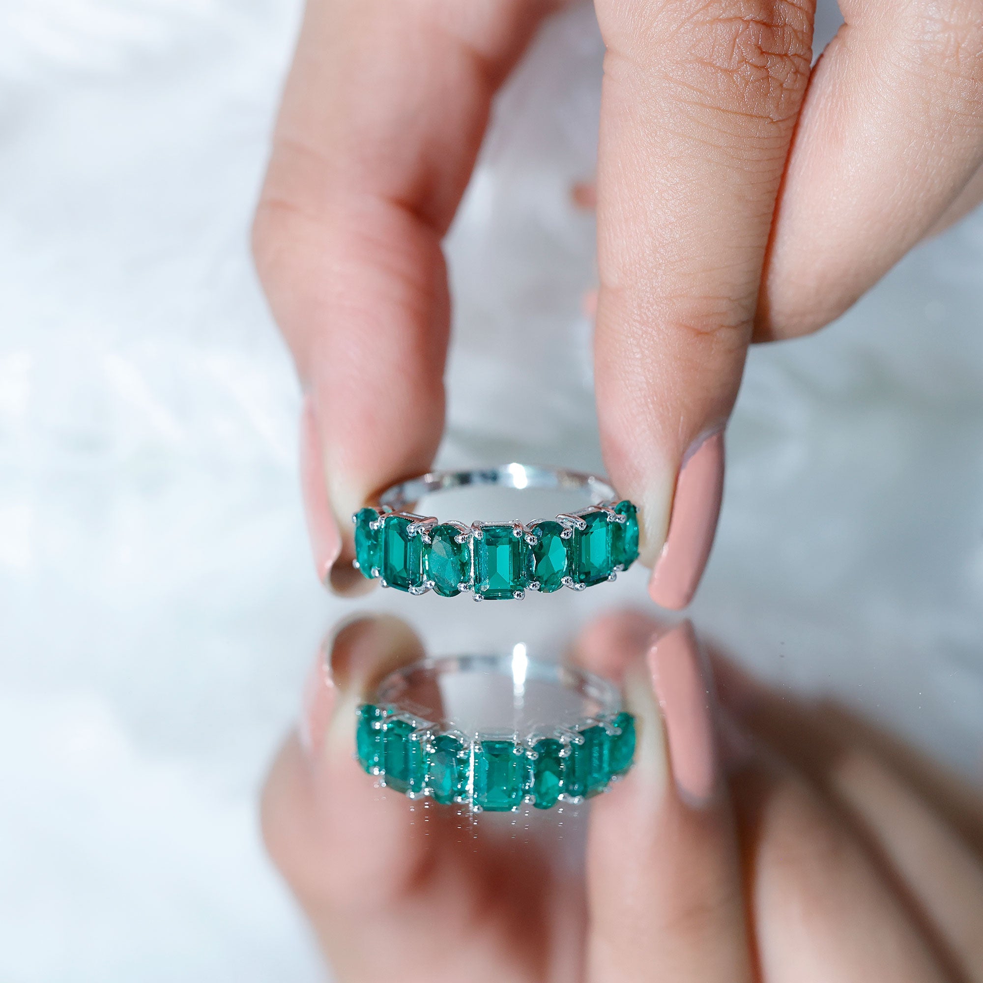 Lab Grown Emerald Band – Certified Anniversary Gemstone Ring With Elegant Prong Setting