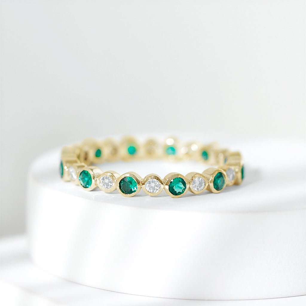 Emerald Moissanite Eternity Ring – Full Bezel Setting Continuous Gemstone Band