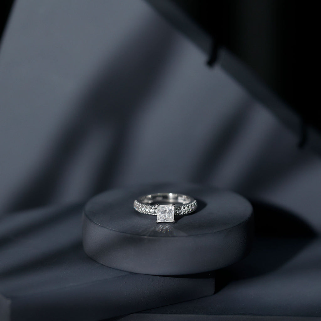 Certified 0.8 Carat Lab Grown Diamond Princess Cut Engagement Ring For Women