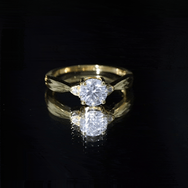 0.9 Carat Certified Lab Grown Diamond Solitaire Promise Ring