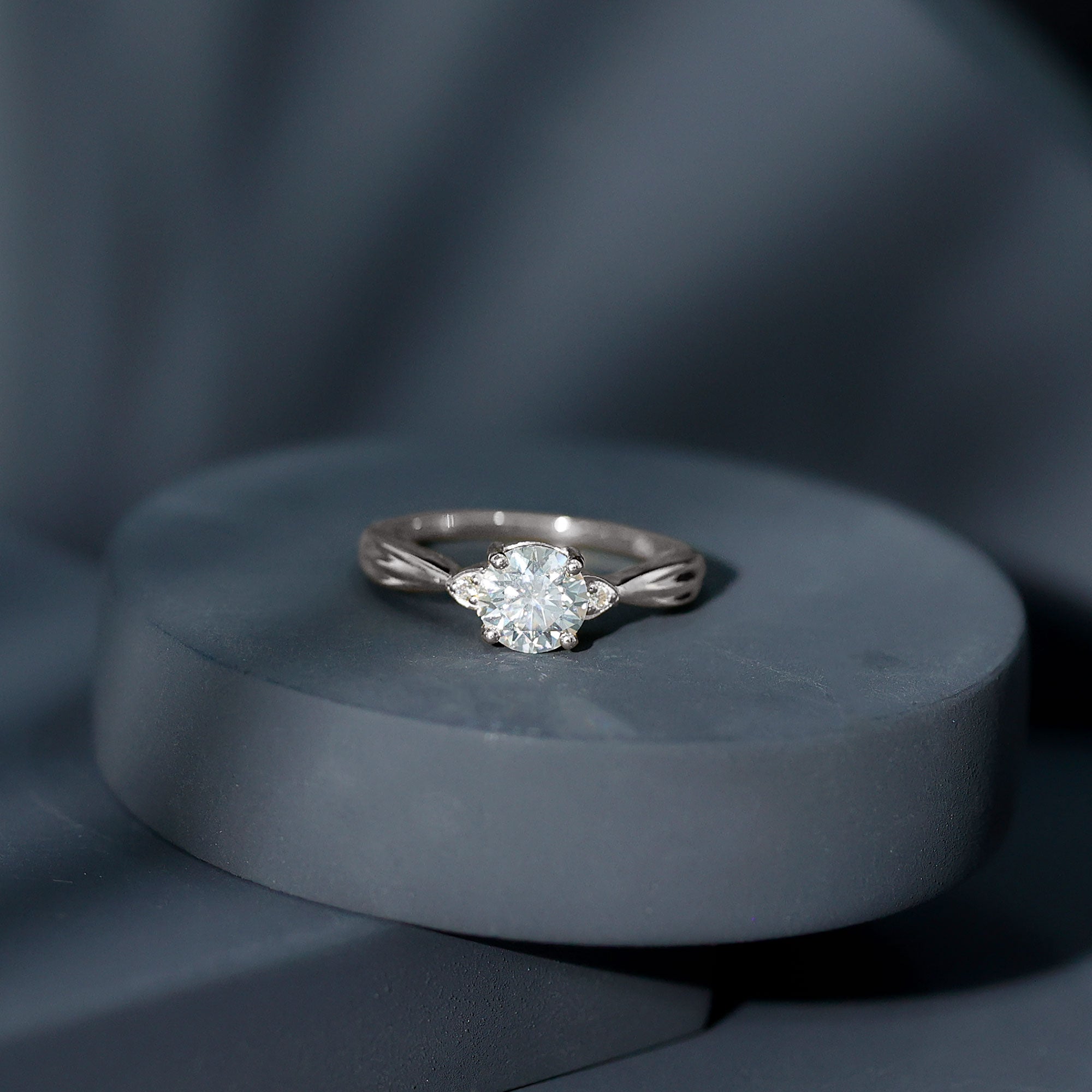 0.9 Carat Certified Lab Grown Diamond Solitaire Promise Ring