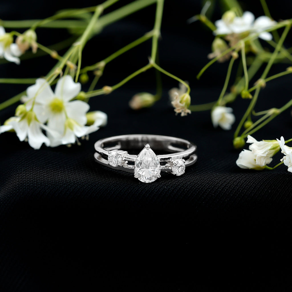 Lab Grown Diamond 0.6 Carat Teardrop Double Band Engagement Ring
