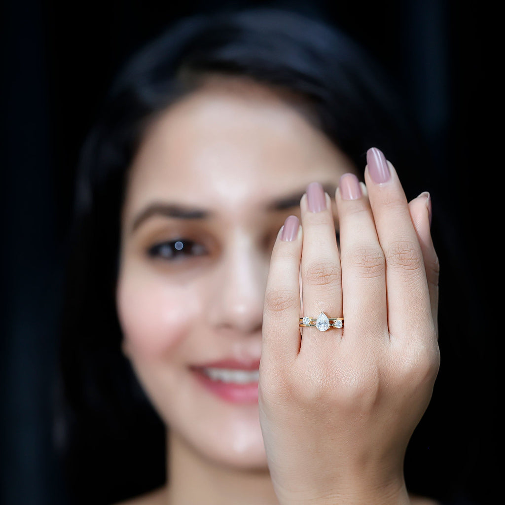Lab Grown Diamond 0.6 Carat Teardrop Double Band Engagement Ring