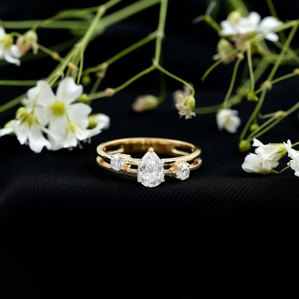 Lab Grown Diamond 0.6 Carat Teardrop Double Band Engagement Ring