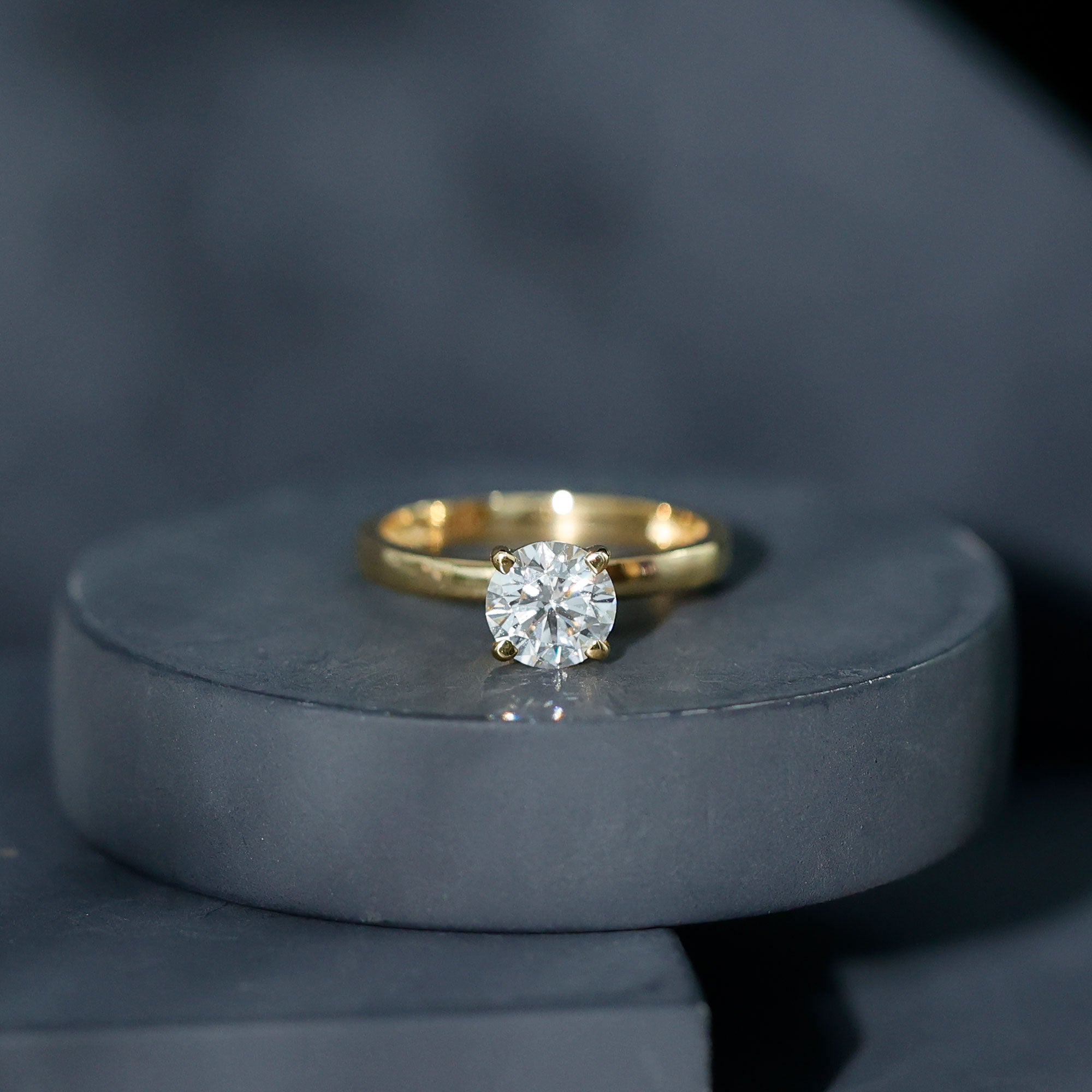 Lab Grown Diamond 1 Carat Engagement Ring For Women