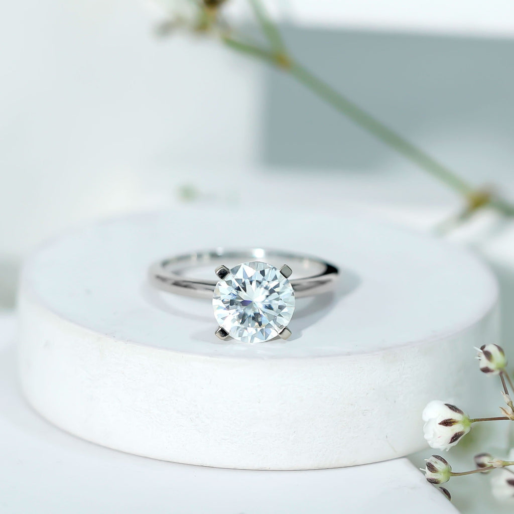 Lab Grown Diamond Ring - 2 Carat Round Cut Solitaire Engagement Band in Silver